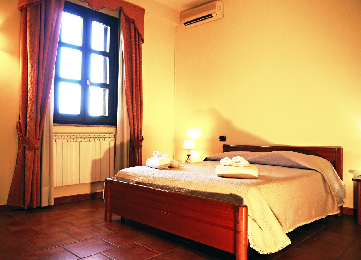 Tenuta Del Massimo Feudo Veroli ภายนอก รูปภาพ